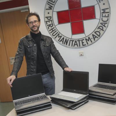 Laptops für das Ausbildungszentrum des Roten Kreuz